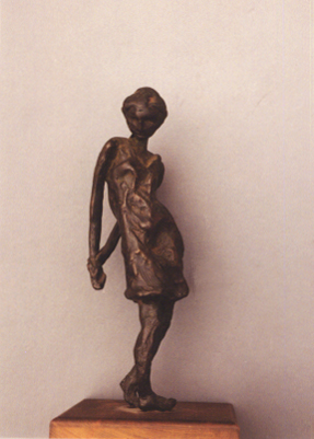 sculpture Young Girl